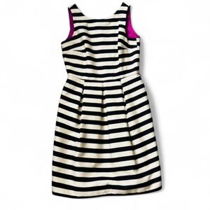 White House Black Market Fuchsia and White Dress Size NWT $170